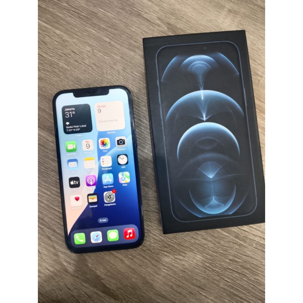 Iphone 12 Pro max 128gb fulset inter all op udh pernah ganti LCD smaa udh pernah ganti batre Hb 100%