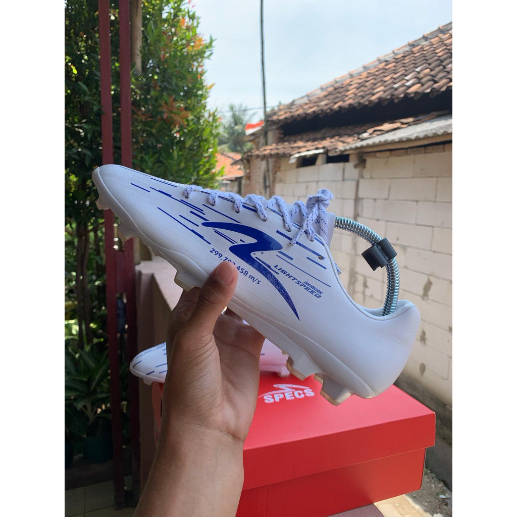 Sepatu Bola Specs Lightspeed Reborn FG - White/Dazzling Blue