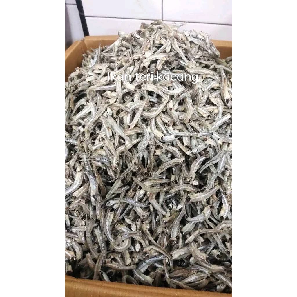 

Ikan teri kacang/ Buntiau