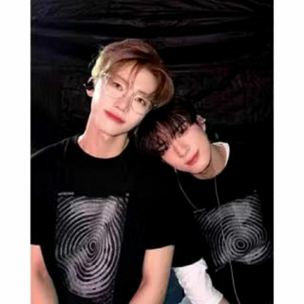 KAOS TSHIRT KPOP SMTOWN TOUR 2025 KATUN 30S