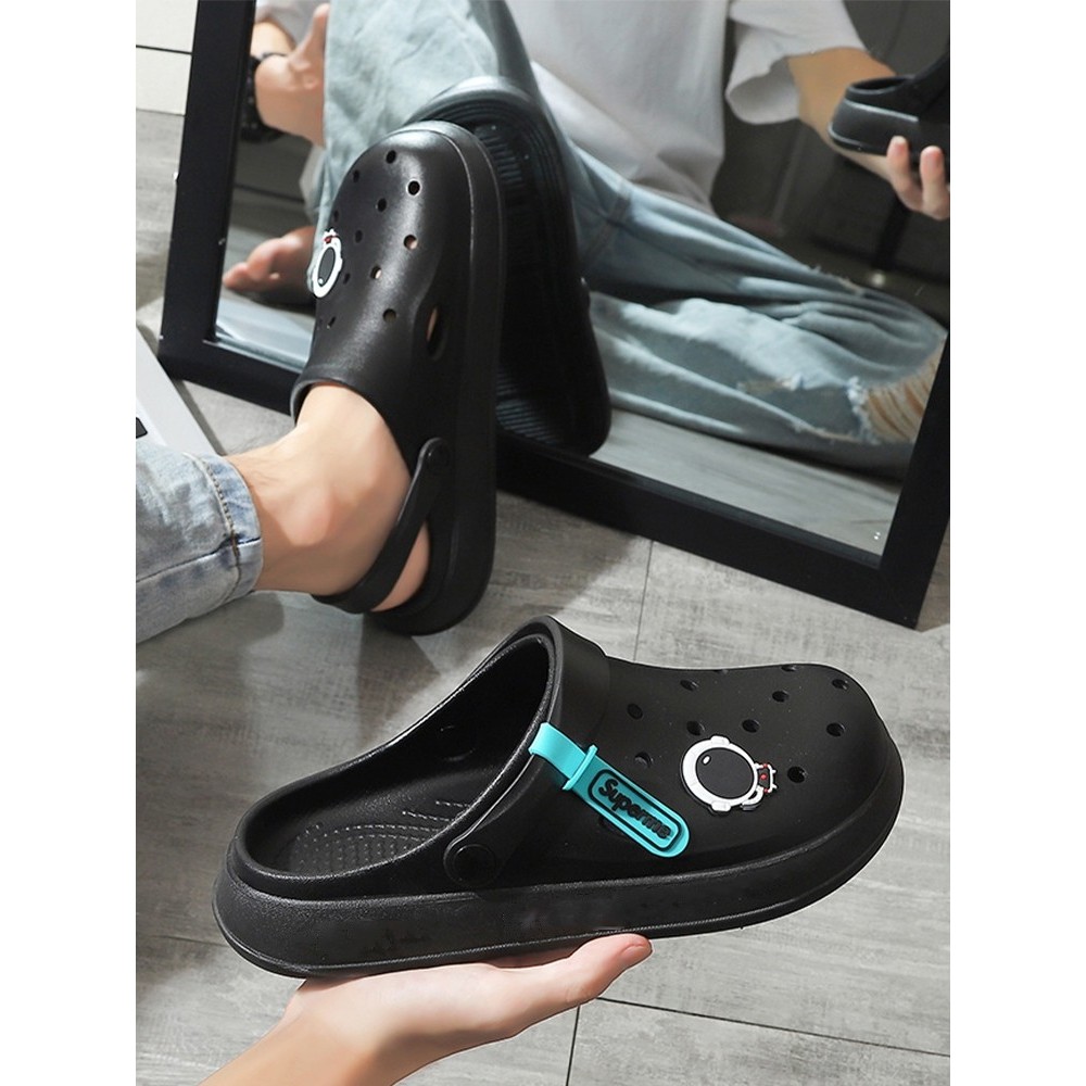 KOMIN Sandal Pria Sendal Kodok Sandal Baim Spaceman Jibbitz Sendal Selop Sandal Cowok Slop Size 39-4