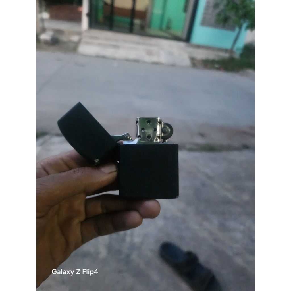 Korek gas zippo gas