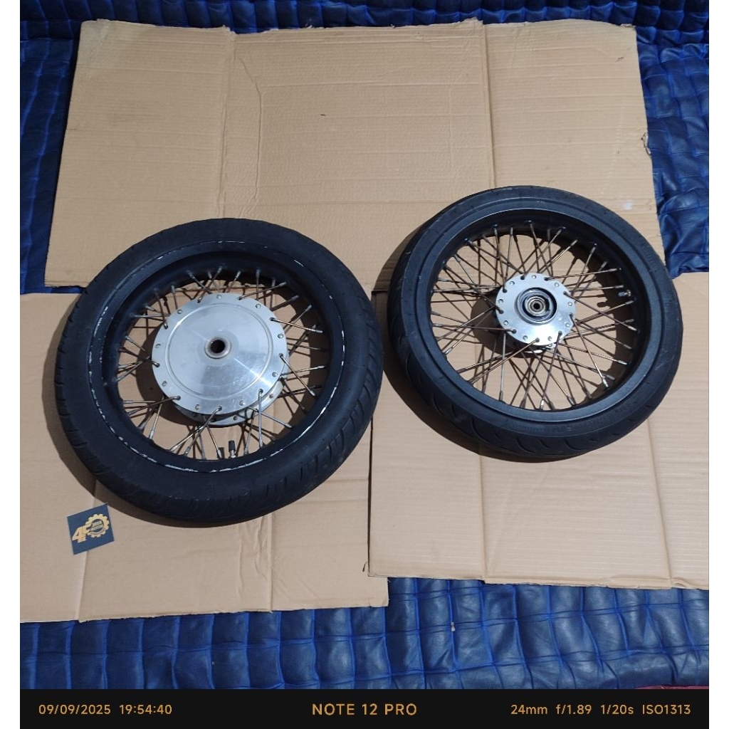 velg depan belakang jari²+ban yamaha soul gt 125,seon,mio m3