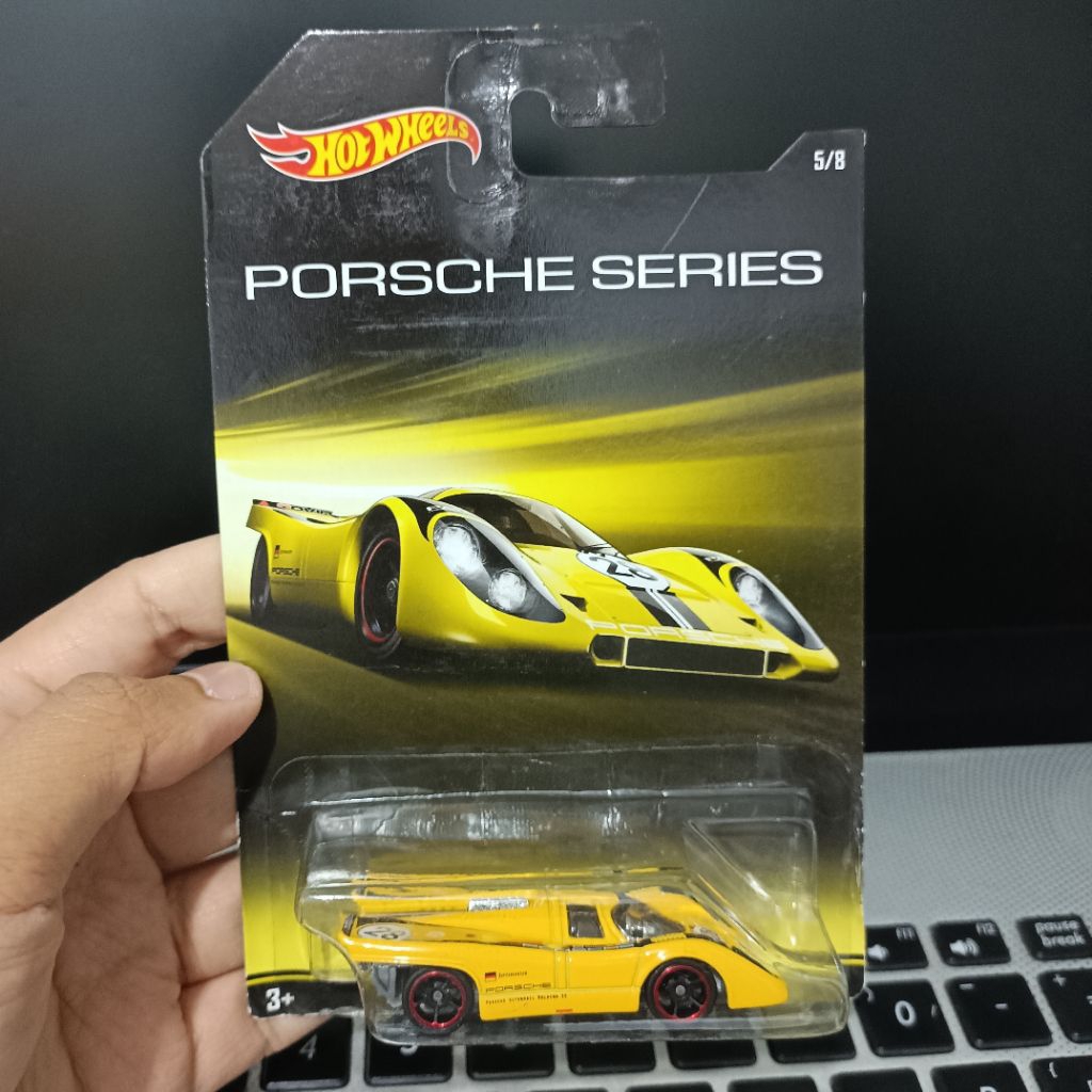 Hot Wheels Porsche Series 2014 Porsche 917 k 917k Yellow