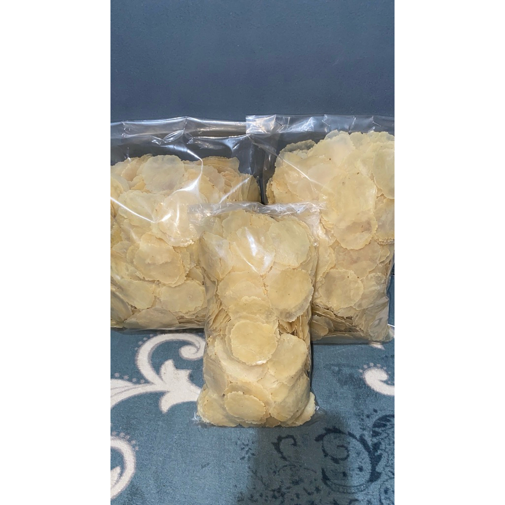 Emping melinjo mentah produksi Kebumen 1 kg (biji 1)