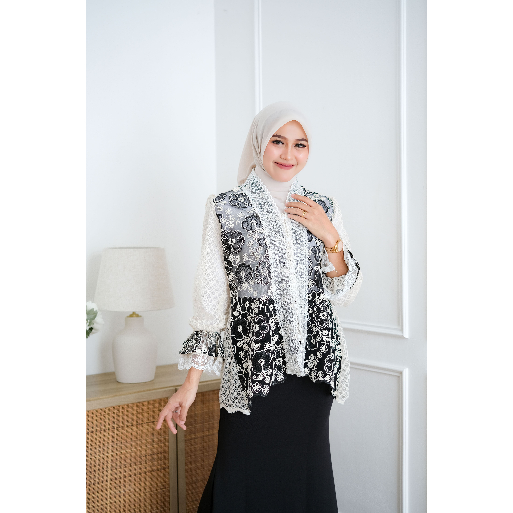 Sheraya- Fuji Outer / Kebaya outer / Kebaya modern