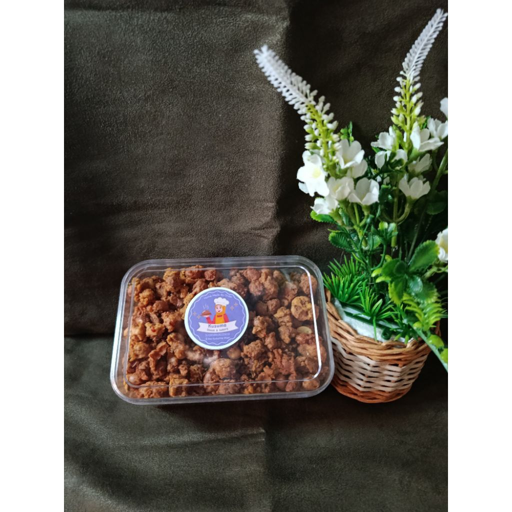 

Kacang Kribo pedas manis gurih