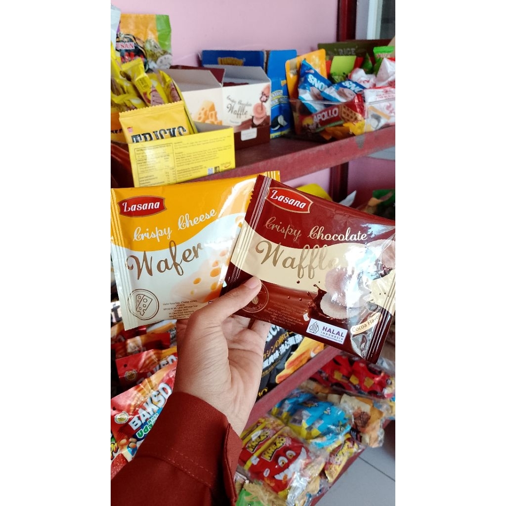 

LIANGGUI CRISPY CHOCOLATE CRISPY CHEESE WAFLE BISCUIT (ECER)