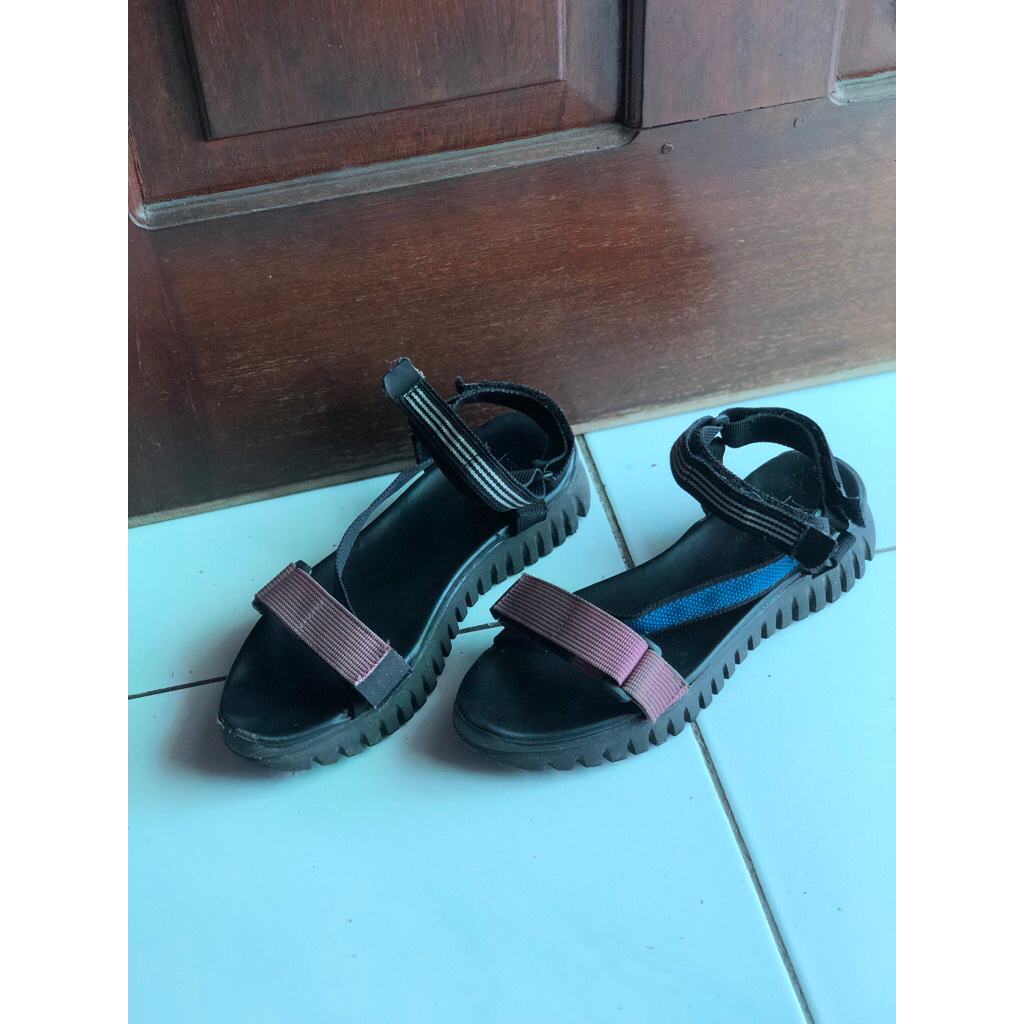 Preloved MKS shoes