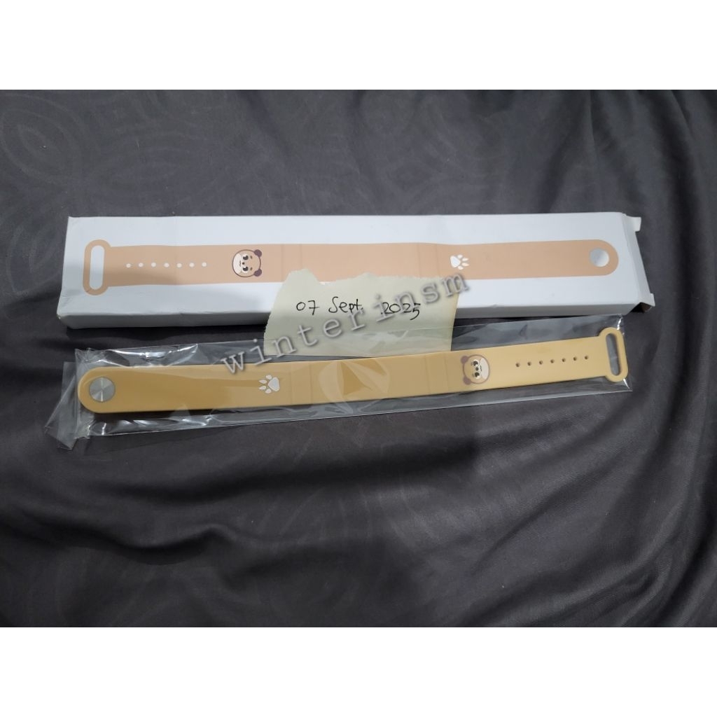 [BOOKED] Day6 Strap Lightband Don