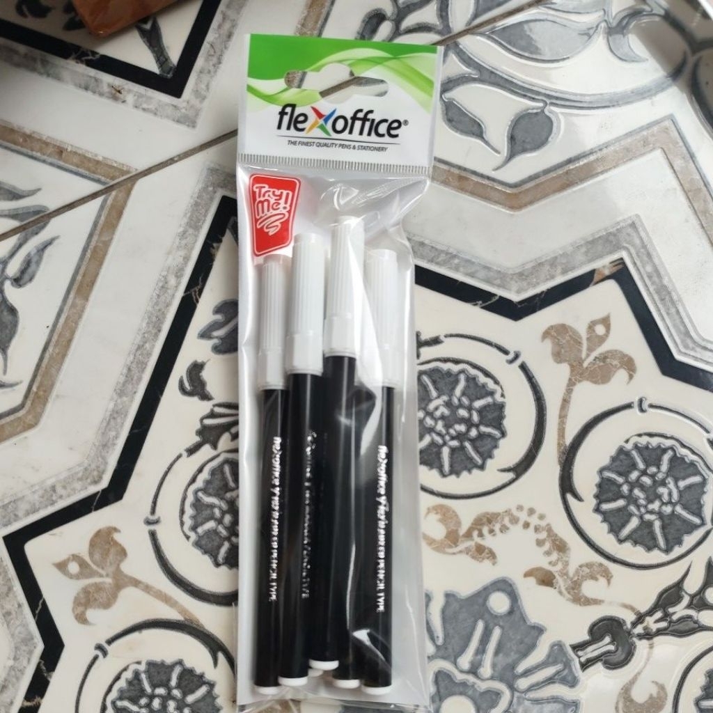 

Spidol hitam kecil 1 pak isi 6 pcs