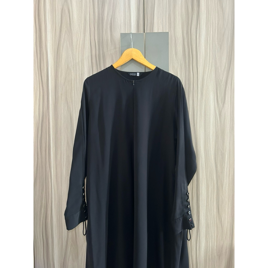 SET SAILA BLACK DAN FK MO CINNAMON ALJENNA