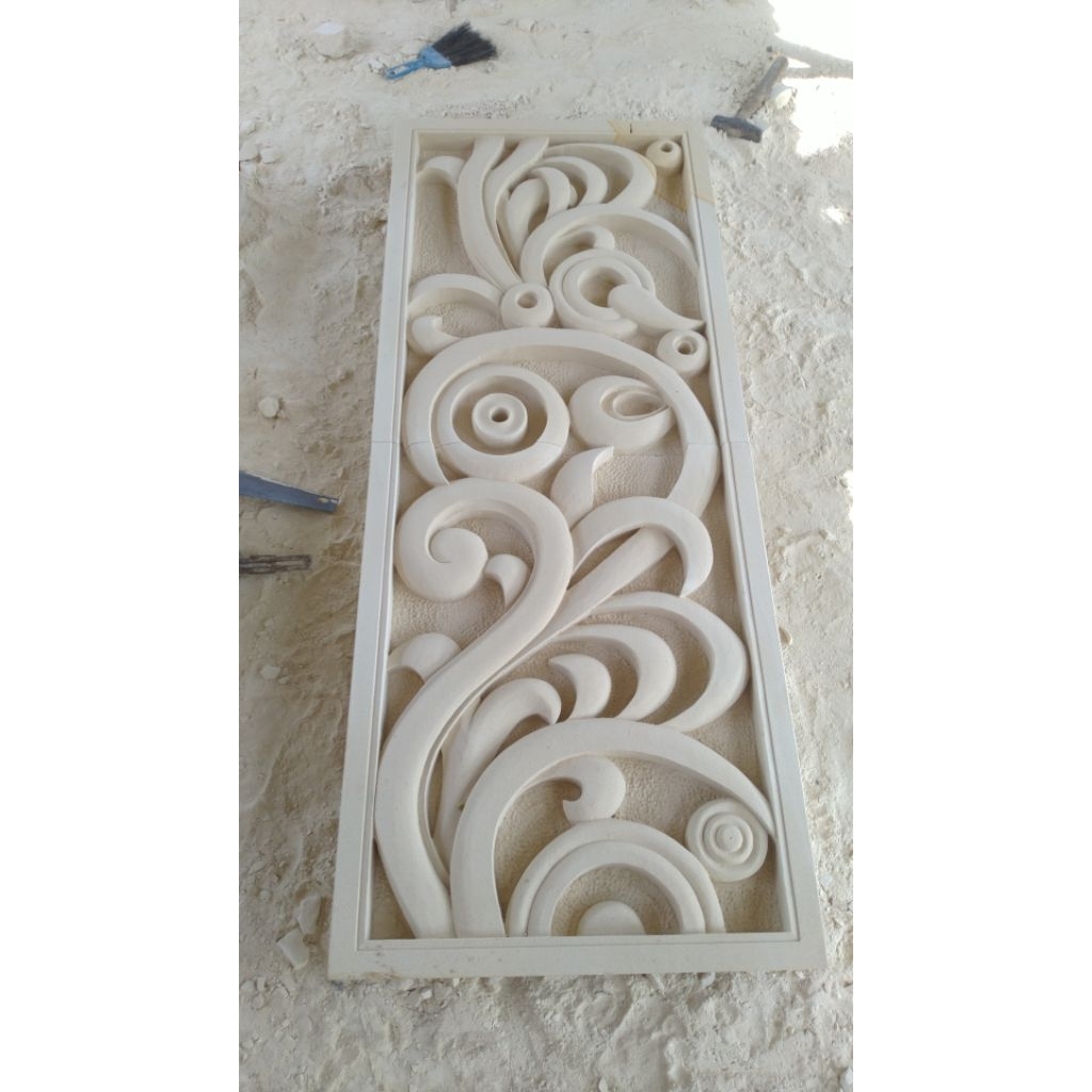 Batu ukir jogja motif ukiran klasik hiasan dinding rumah