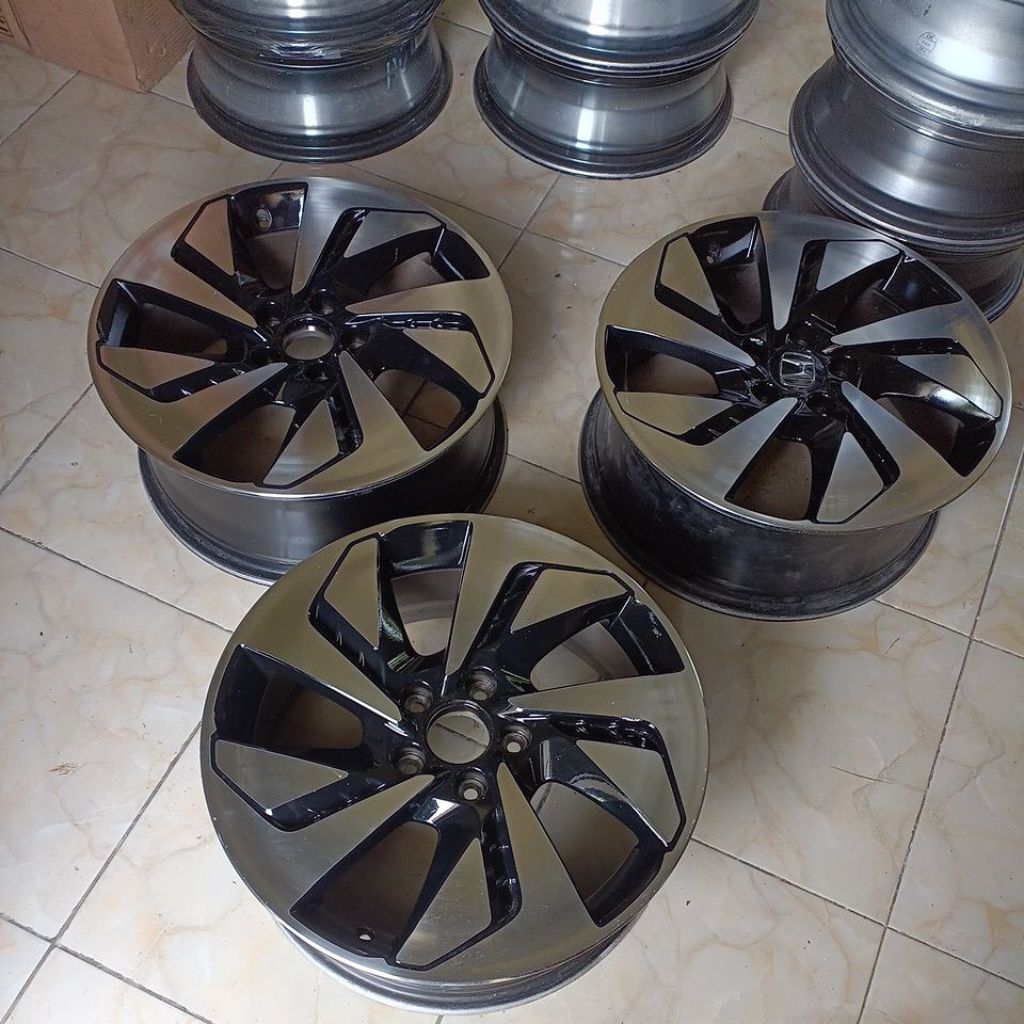 velg original oem Honda crv prestige 2015