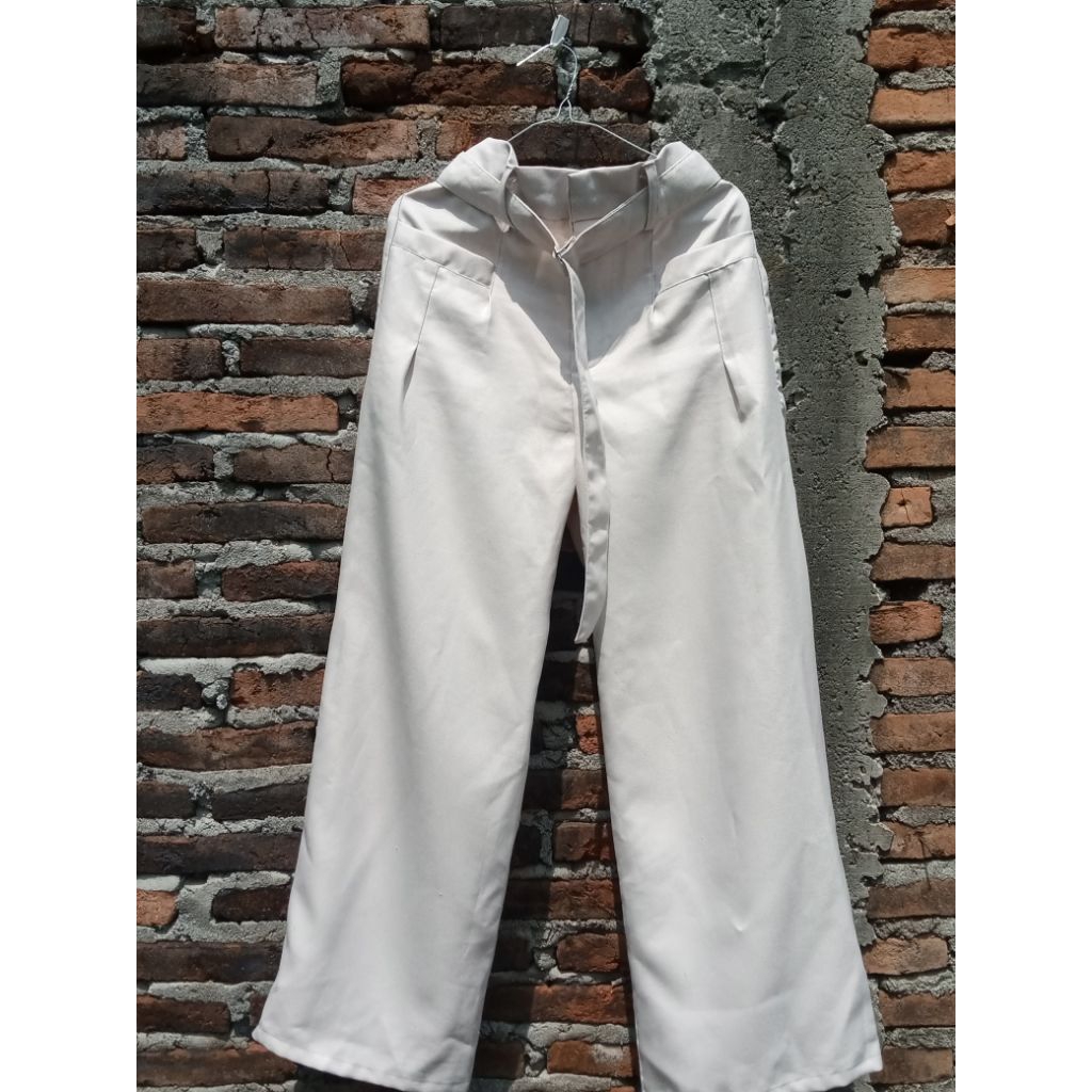 Preloved Celana Panjang Sabuk Loose Obi Pants HW Ivory