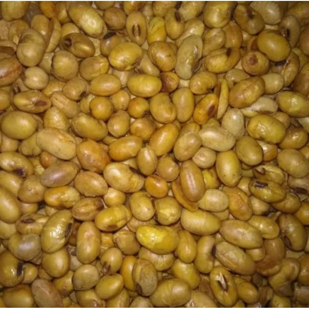 

Kacang kedelai goreng asli 500 gram