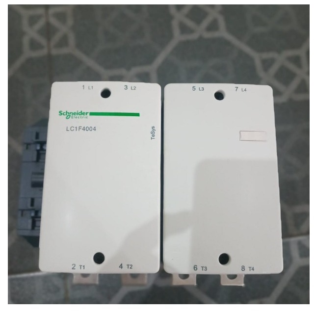 SCHNEIDER LC1F4004 400A 4P 220VAC KONTAKTOR 400A 4P SCHNEIDER