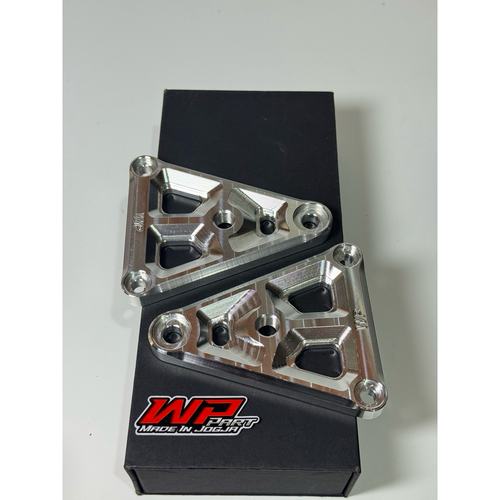 Kupingan GL 100 CNC Buat GL 100 Lampu Kotak Dan Bulat Merk WPPART