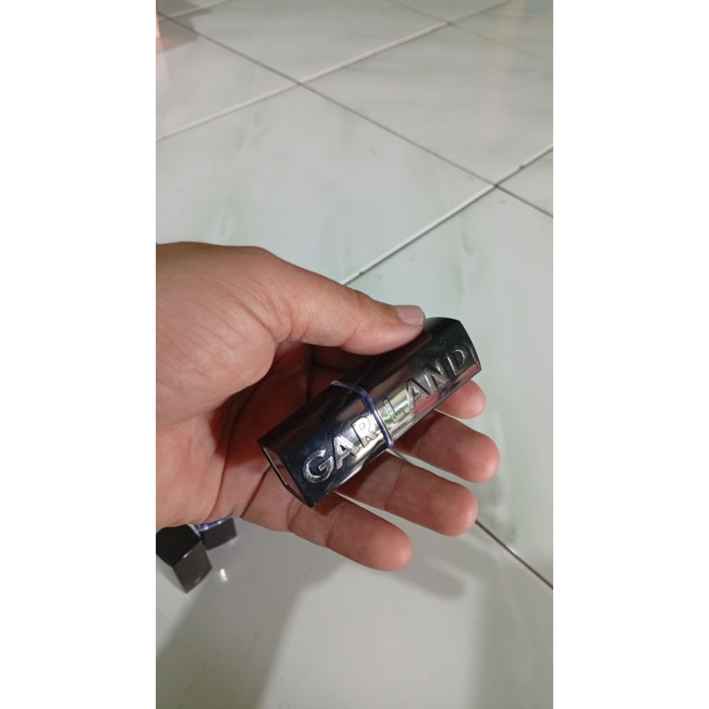 Lipstik Gerland warna orange no 17