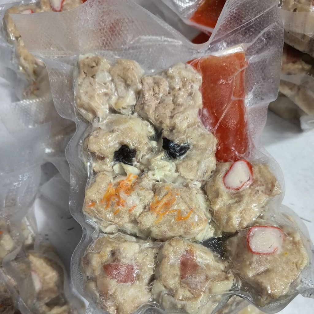 

Dimsum Ayam Premium Isi 10 Halal