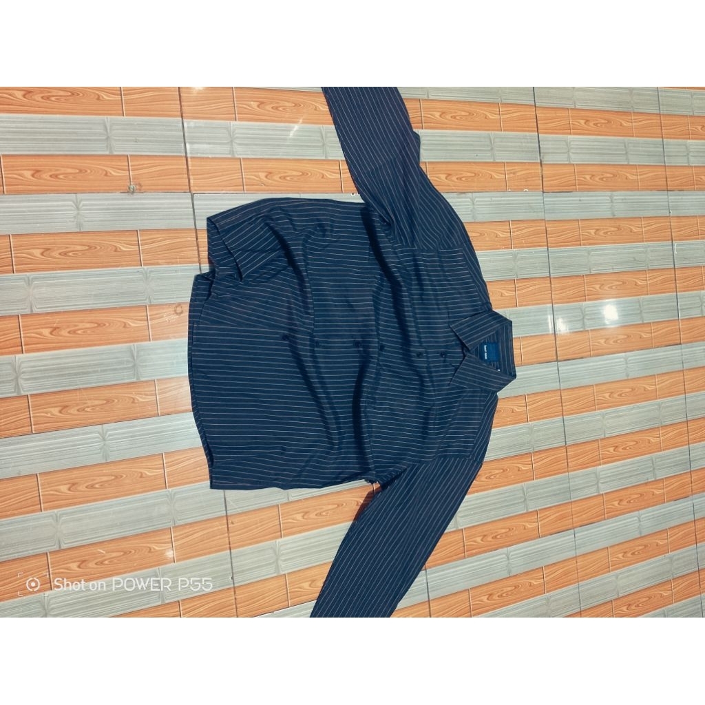 kemeja Stanley adams