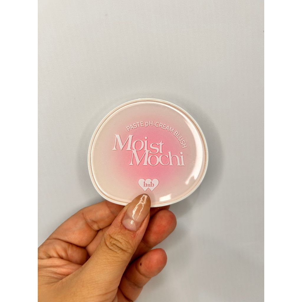 Preloved Moist Mochi Blush On Ungu PH BNB Barenbliss