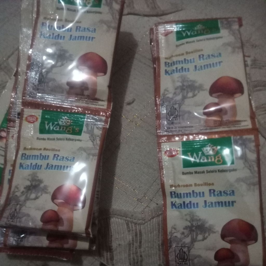 

Wang's Bumbu Rasa kaldu jamur 6gram