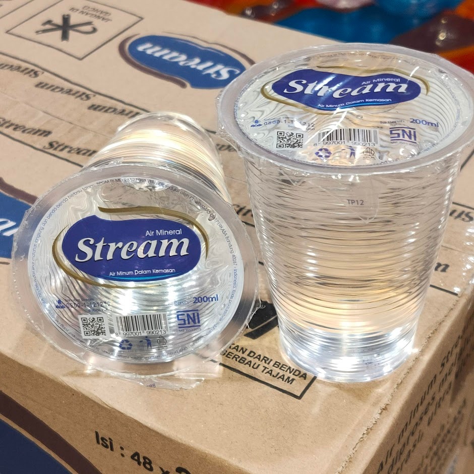 

Air Minum Mineral 200ML 1karton isi 48pcs STREAM