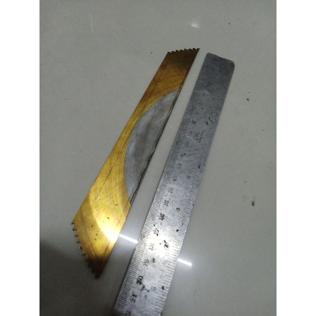 BAJA HSS DM05 JULIA Italy Gold Original Bahan Pisau Dapur Iris Serbaguna