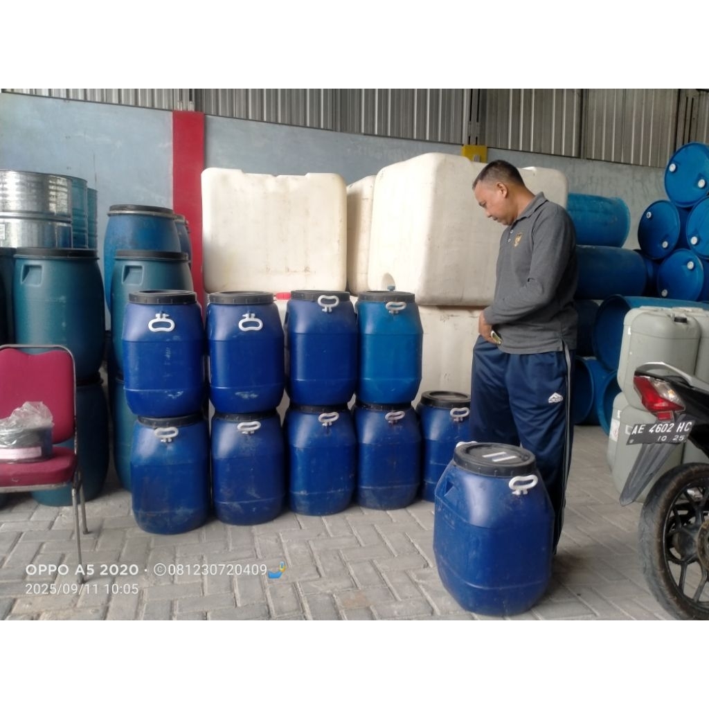 tong/drum plastik50 liter..tutup drat