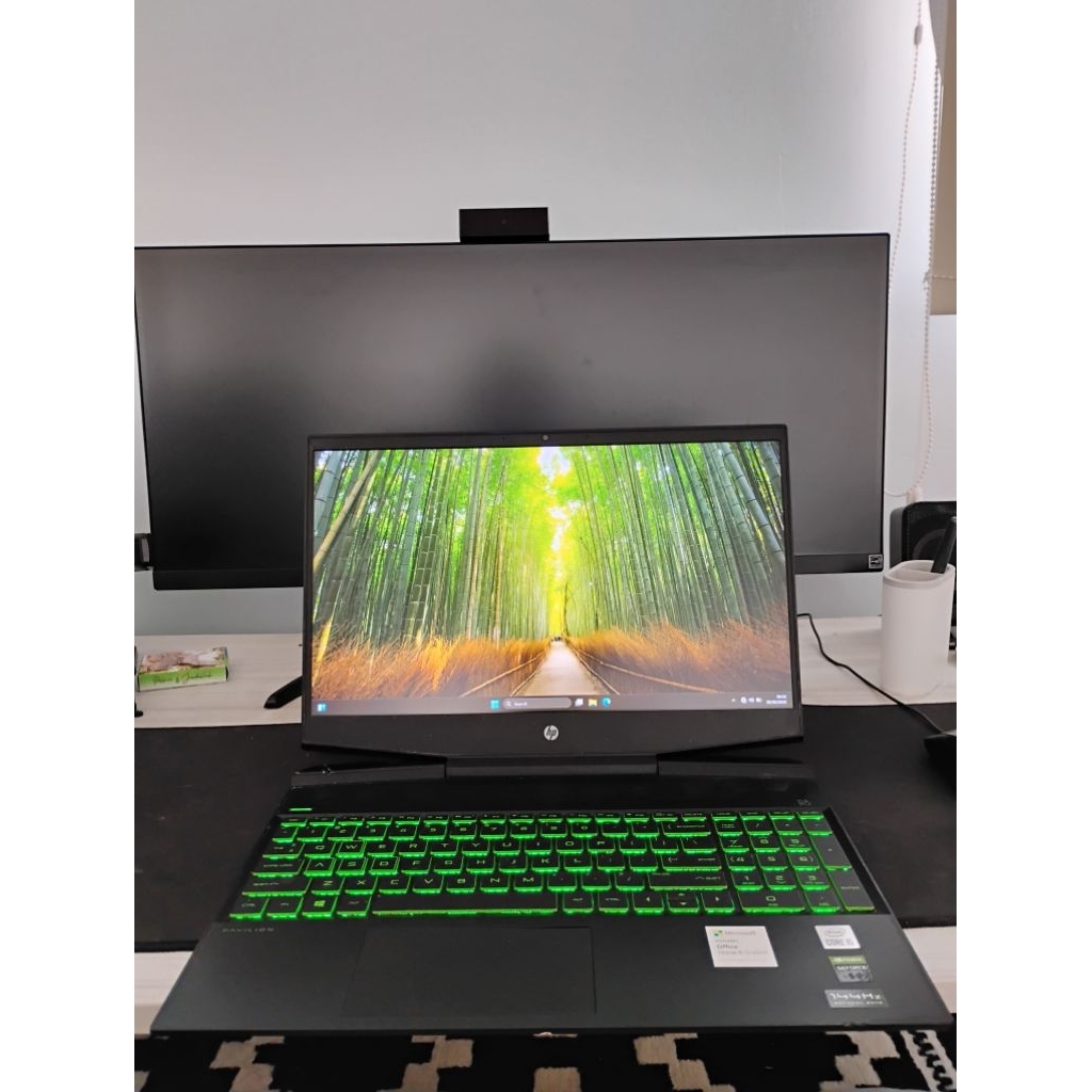 HP Pavilion Gaming 15 i5 gen 10 RTX 2060 16/512GB