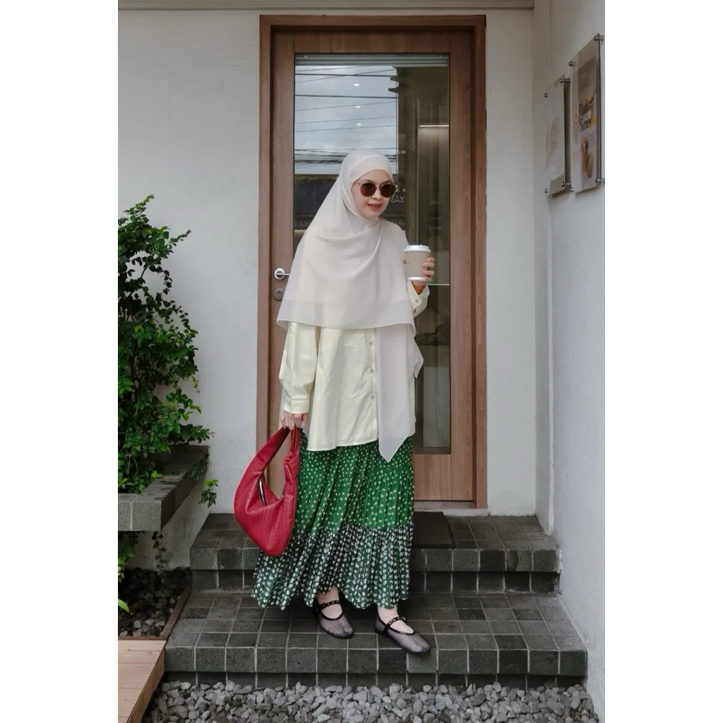 Uniqlo Skirt Rok Paul Joe Japan