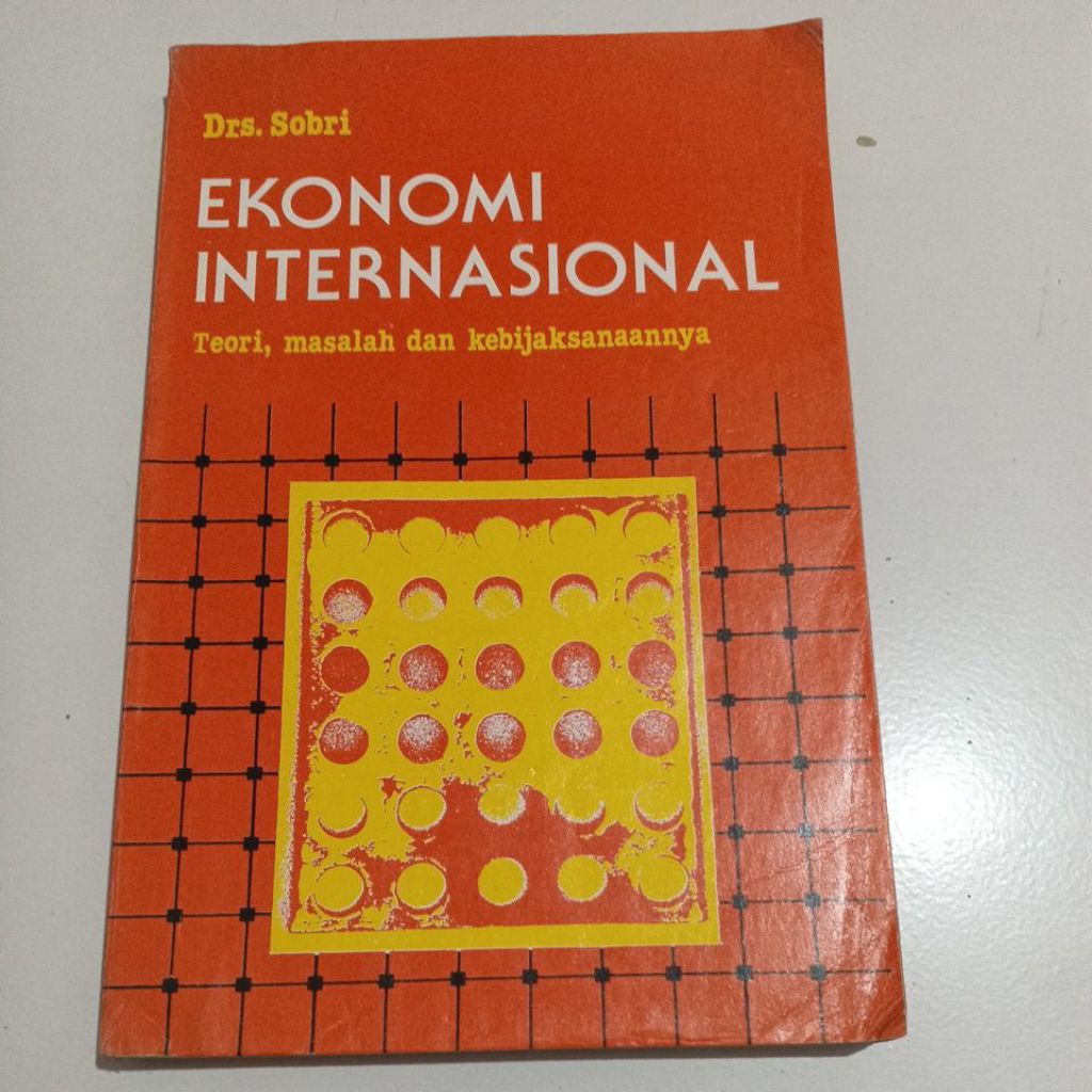 Buku ekonomi internasional teori masalah dan kebijaksanaannya