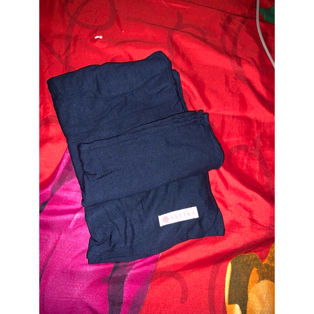 navy sattka pashmina airflow