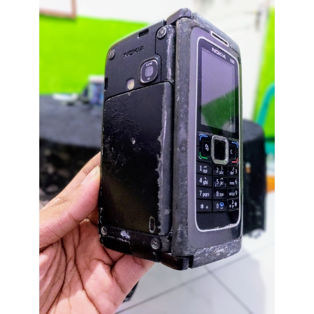 HP JADUL NOKIA E90 COMUNICATOR MINUS