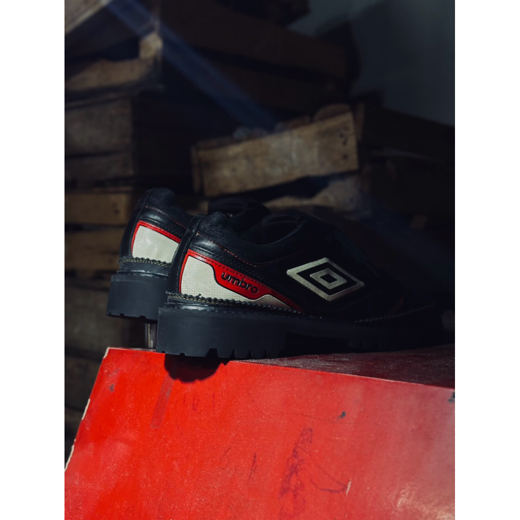 Boots Soccer x Vibram