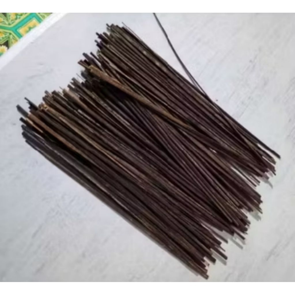 Lidi Kawung/Lidi Serambit/Harupat(isi 20 pcs)