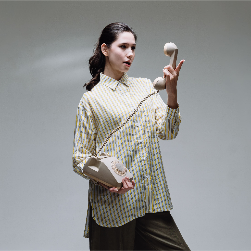 NYMPH Bassile Kemeja Tangan Panjang Wanita