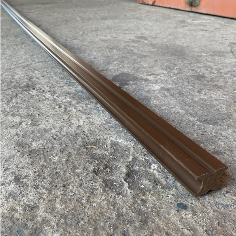 Joist ITU Balok Untuk Pemasangan PVC WPC Wall Panel Outdoor Decking