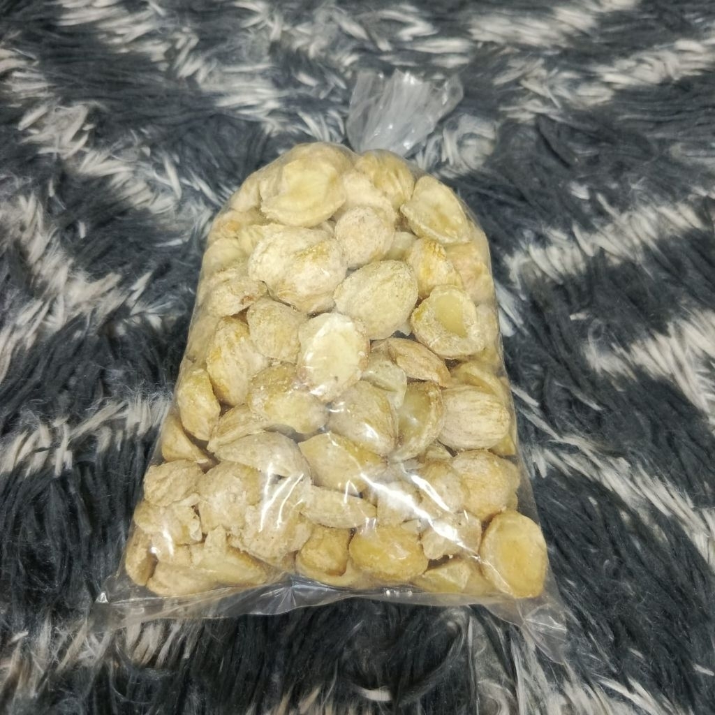 Kemiri seperempat | Kemiri eceran| Kemiri kemasan | Kemiri pouch