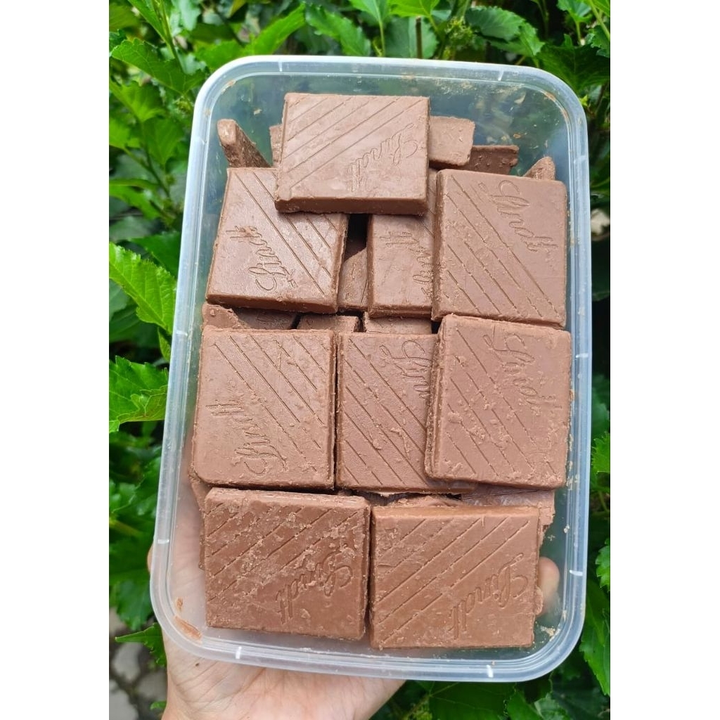 

Cokelat lind milk batangan 500gr