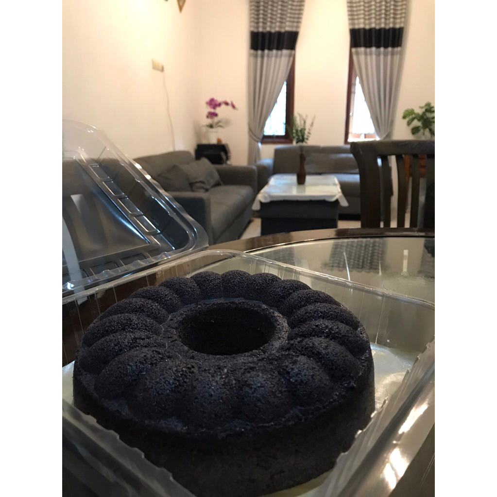 

Bolu ketan hitam keju lumer 23cm