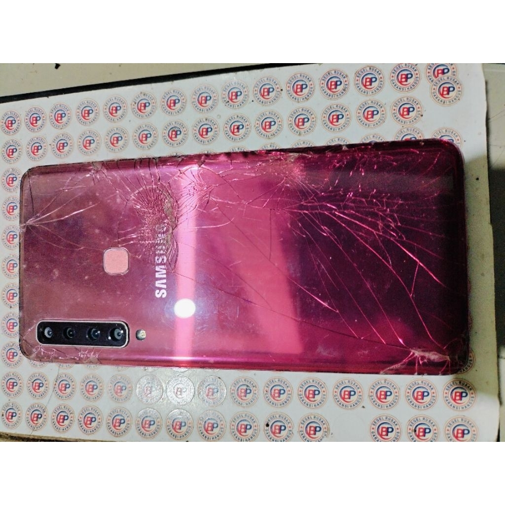 Samsung A9 2018. minus lcd