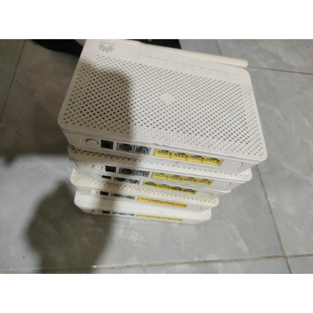 Modem Router Huawei HG8245H5 port biru bekas berkualitas