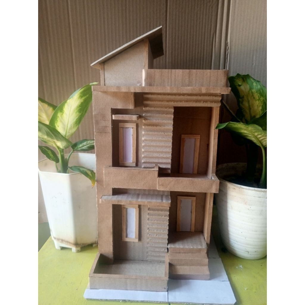miniatur  rumah minimalis 2 lantai dari kardus