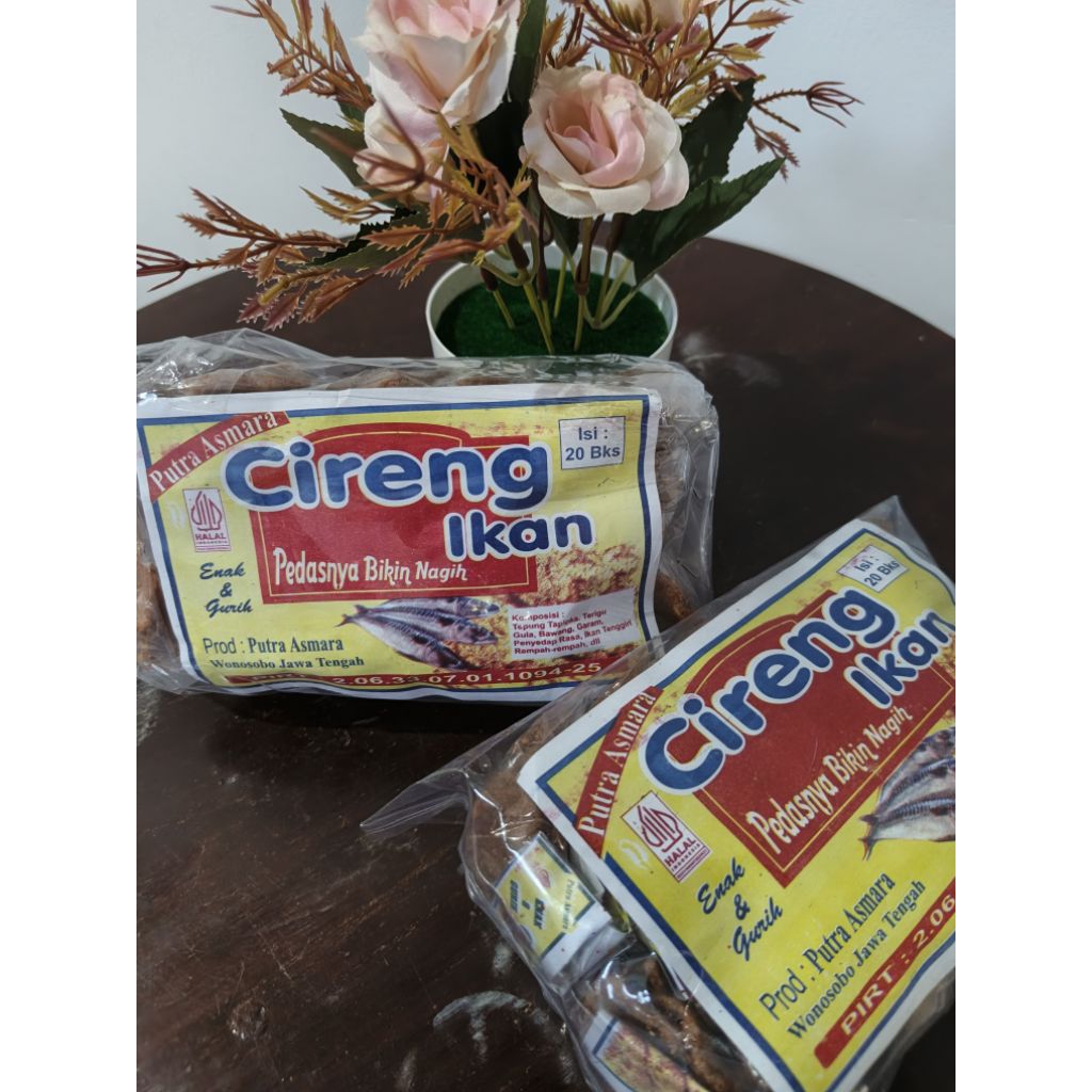 

kripik cireng pedas nikmat isi 20pcs