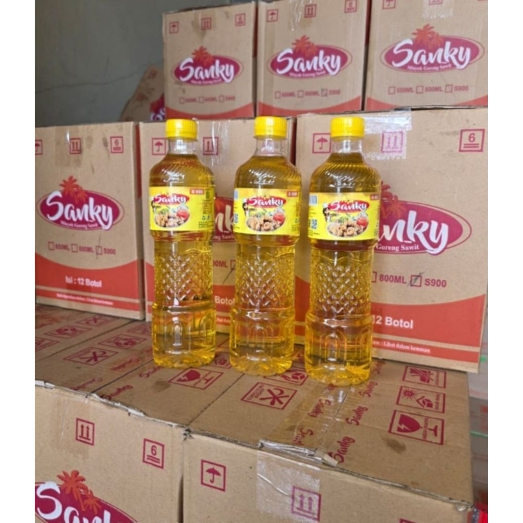 

MINYAK GORENG SUNKY S 700 BOTOLAN 1 DUS ISI 12 PCS