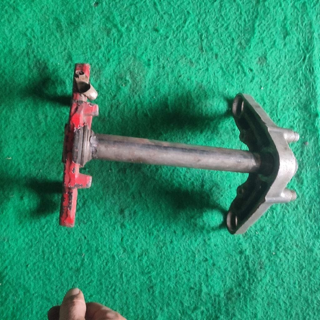 segitiga shokbreker depan atas bawah original Suzuki A 100