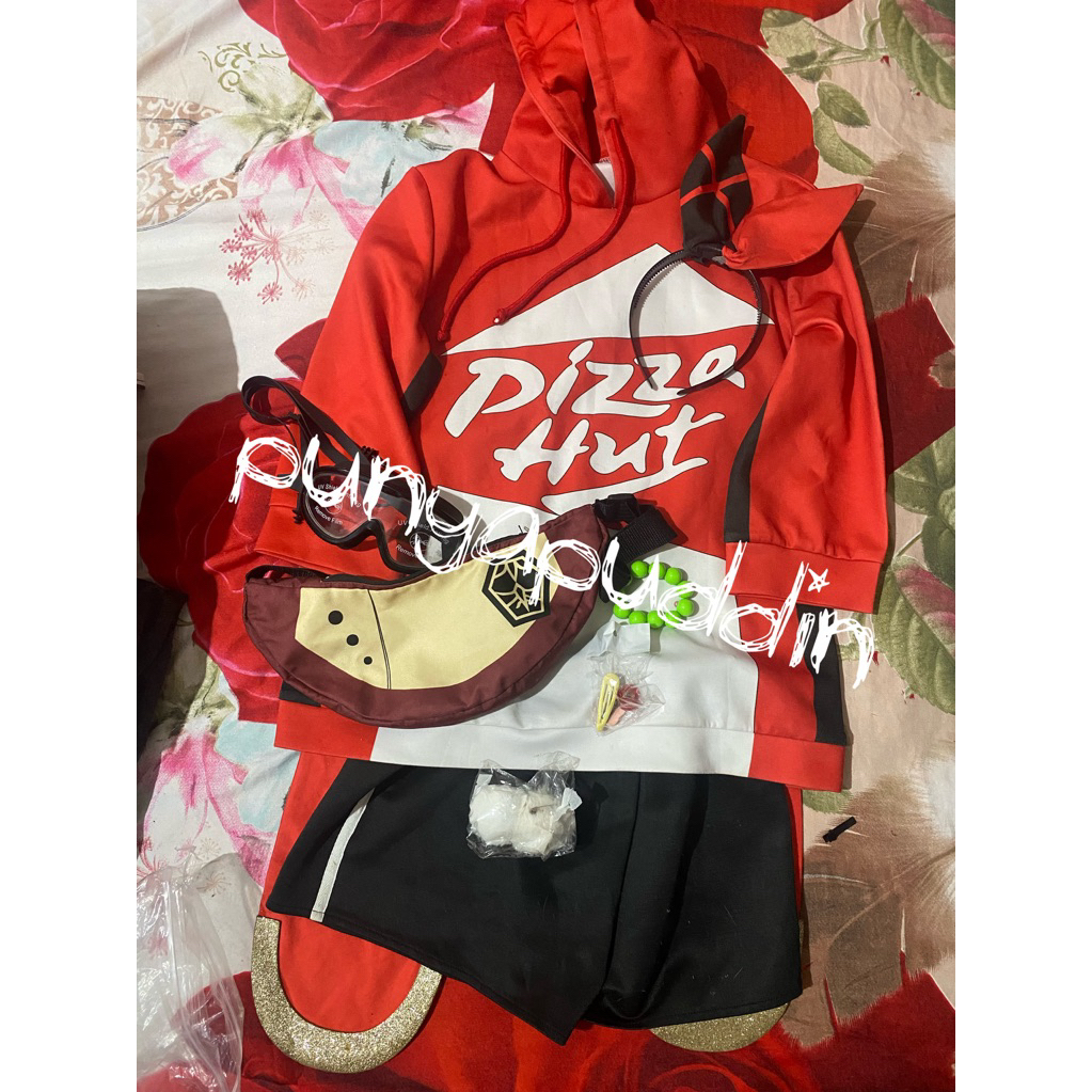 Amber Genshin Impact Pizza Hut Collab