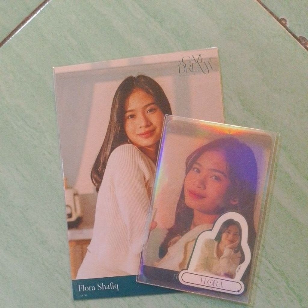 

flora set calender 2025 A gaze of dream